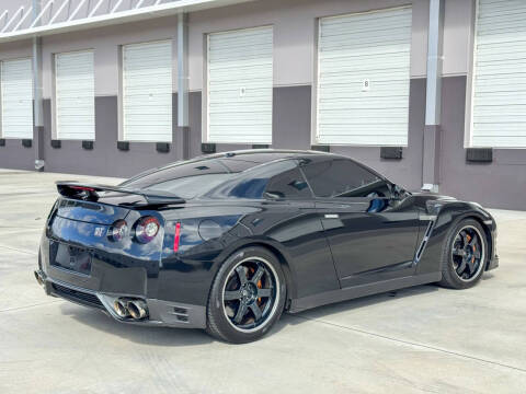 2013 Nissan GT-R Premium