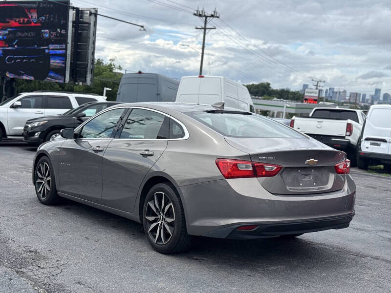 2017 Chevrolet Malibu LT