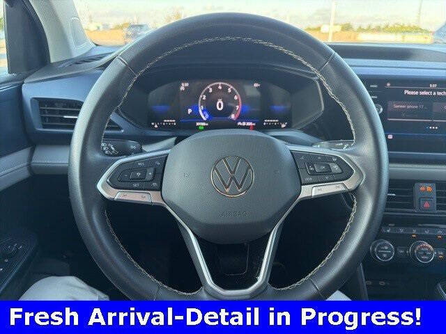 2024 Volkswagen Taos SE