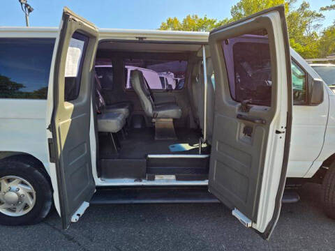 2010 Ford E-Series E-250