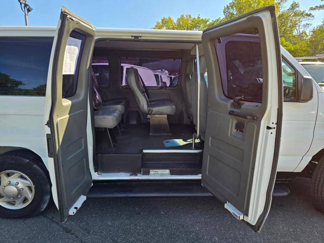 2010 Ford E-Series E-250