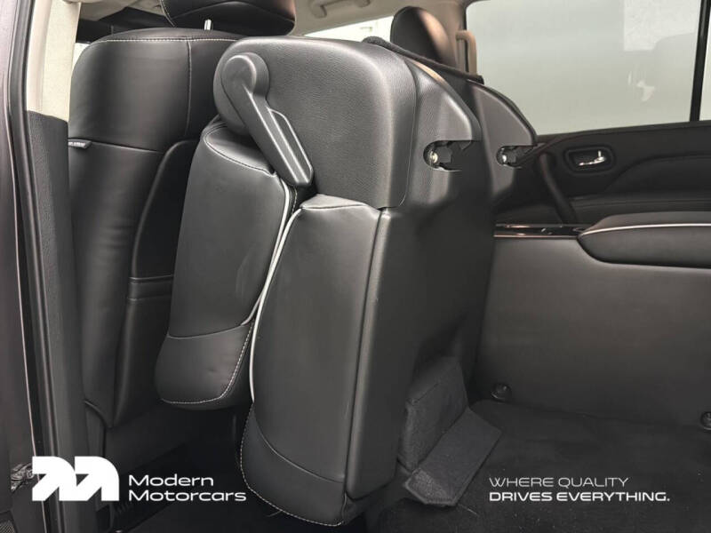 2024 Infiniti QX80 Premium Select