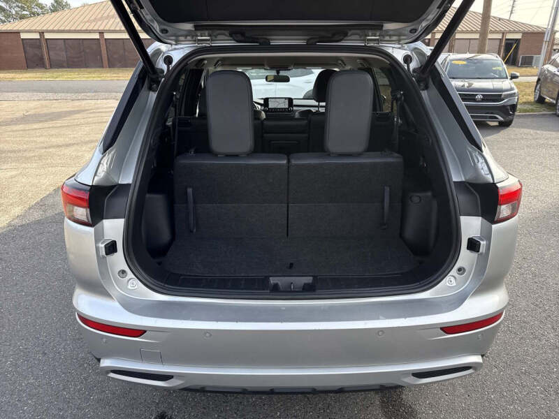 2024 Mitsubishi Outlander