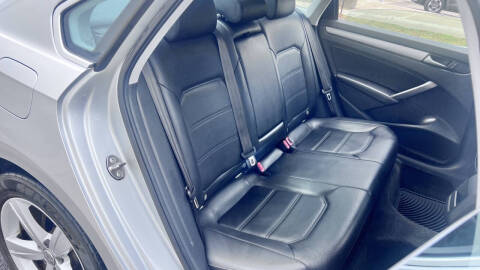 2015 Volkswagen Passat 1.8T Limited Edition