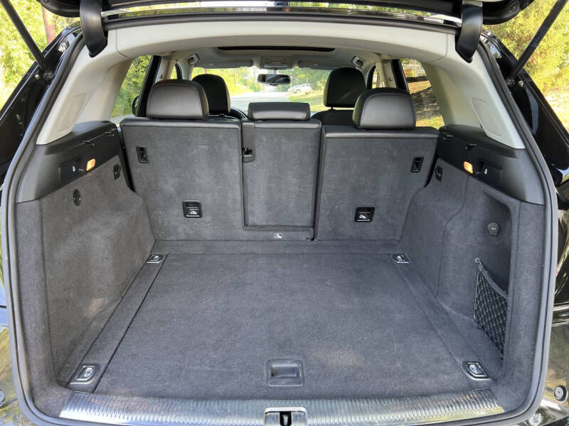 2016 Audi Q5 2.0T quattro Premium Plus