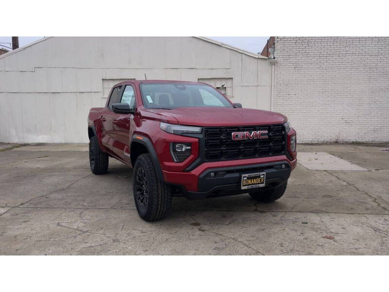 2026 GMC Canyon Elevation
