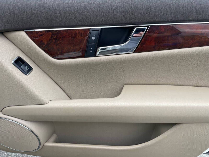 2011 Mercedes-Benz C-Class C 300 Sport 4MATIC