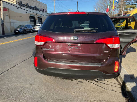 2014 Kia Sorento LX