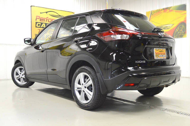 2021 Nissan Kicks S