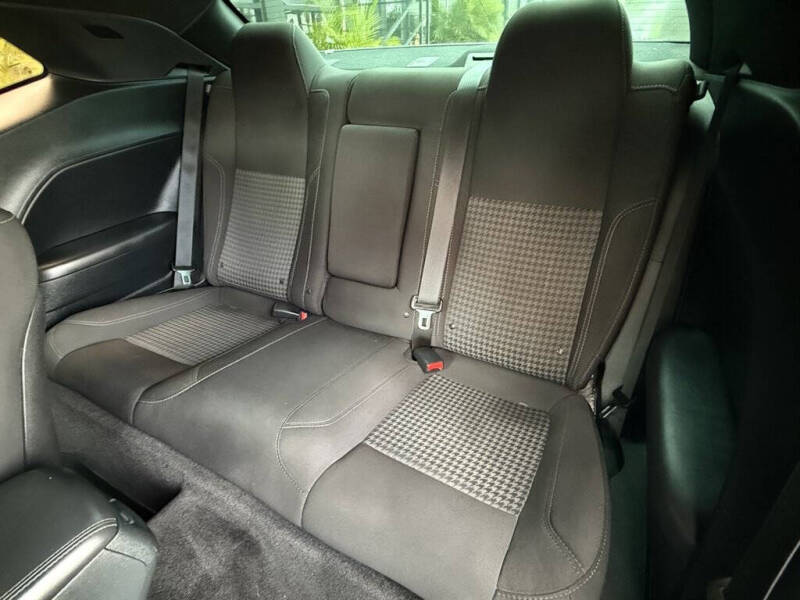 2018 Dodge Challenger SXT