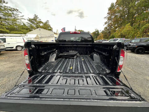 2021 GMC Canyon Elevation Standard