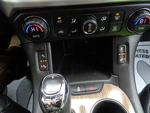 2018 GMC Acadia SLE-2