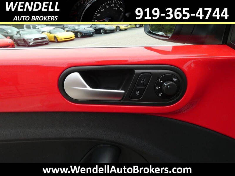 2013 Volkswagen Beetle Convertible