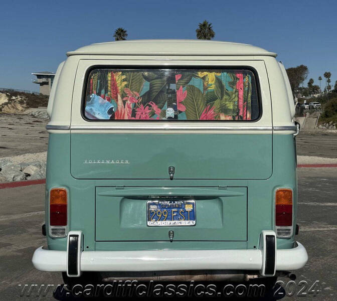 1972 Volkswagen Bus