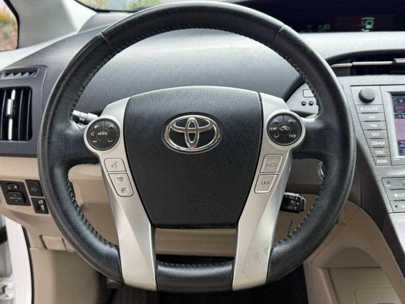 2013 Toyota Prius Five