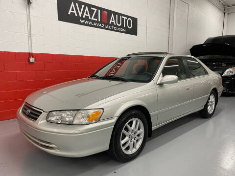 2000 Toyota Camry for sale at AVAZI AUTO GROUP LLC in Gaithersburg MD