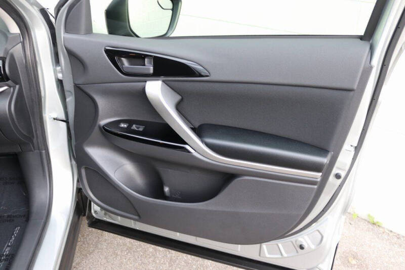 2026 Mitsubishi Eclipse Cross LE