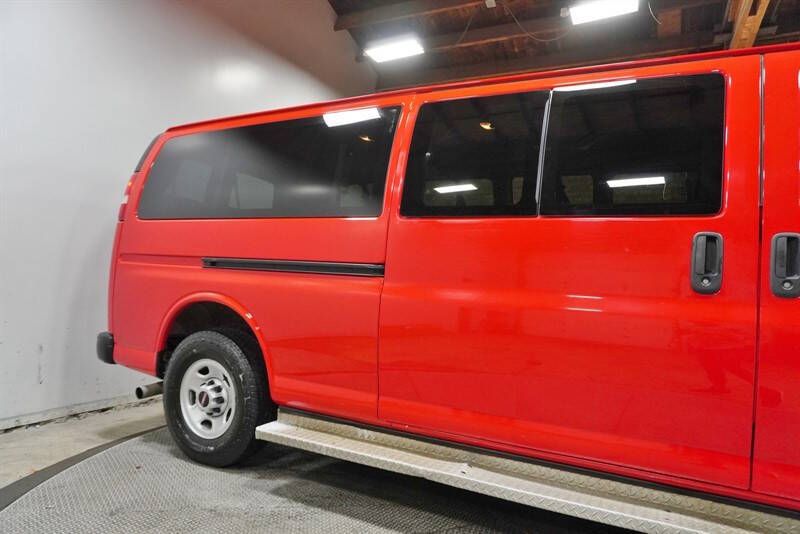 2017 GMC Savana LS 3500