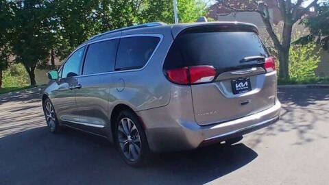 2018 Chrysler Pacifica Limited