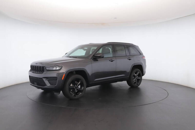 2025 Jeep Grand Cherokee Altitude X