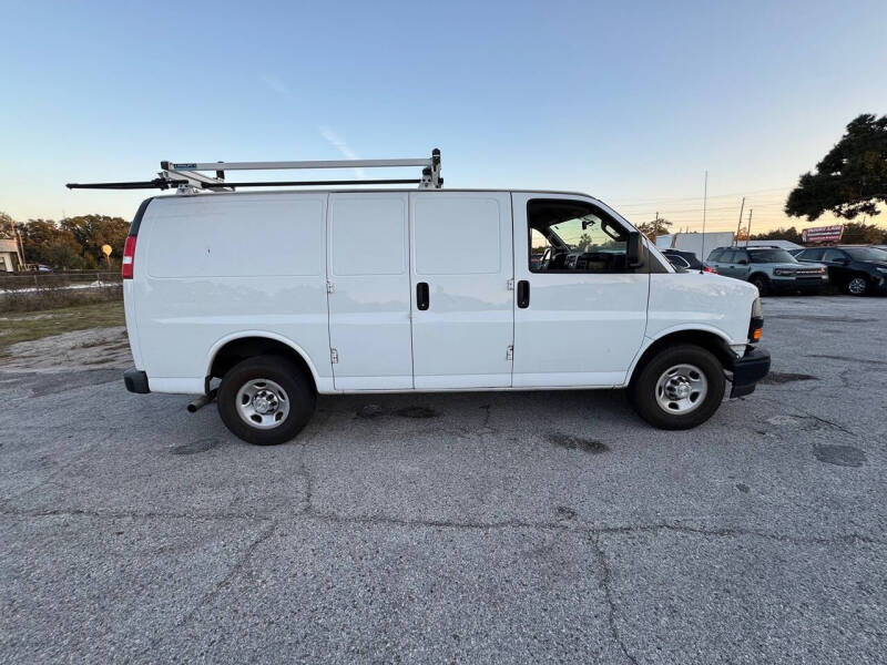 2020 Chevrolet Express 2500