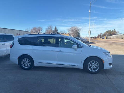 2020 Chrysler Pacifica Touring L