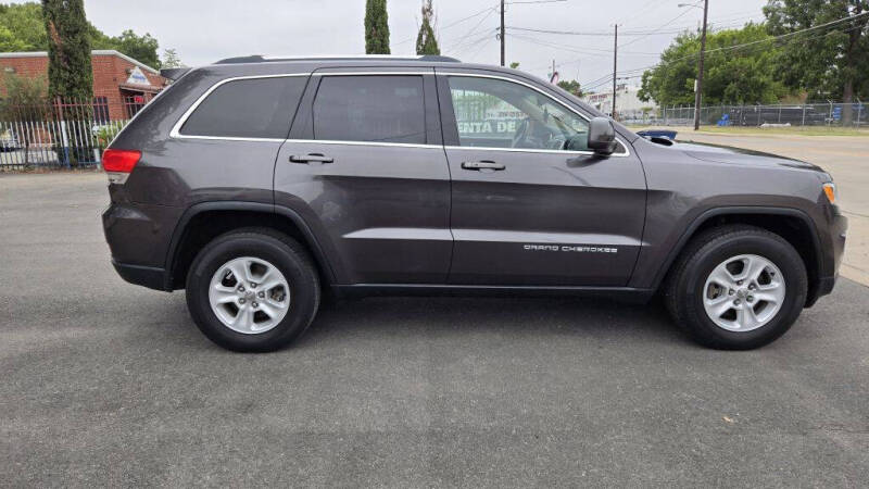 2015 Jeep Grand Cherokee Laredo