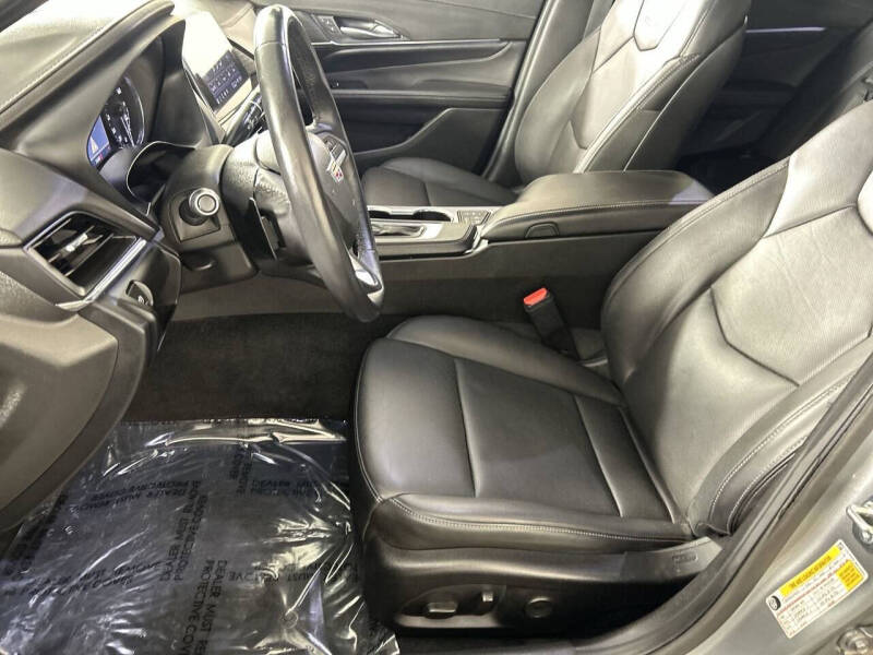 2024 Cadillac CT4 Premium Luxury