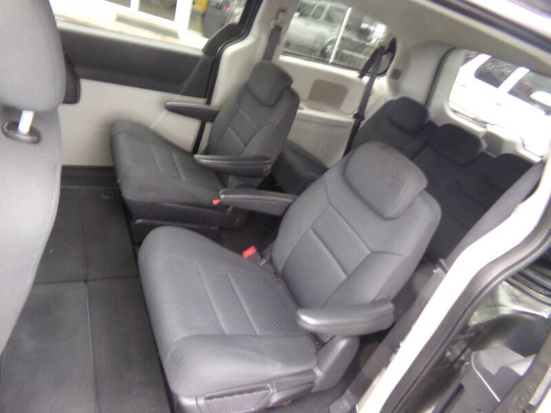 2010 Dodge Grand Caravan SE