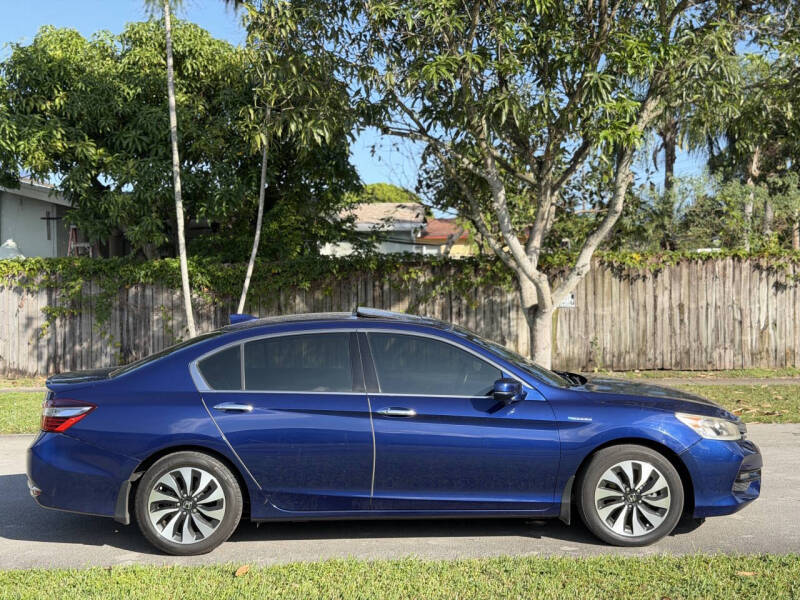 2017 Honda Accord Hybrid EX-L