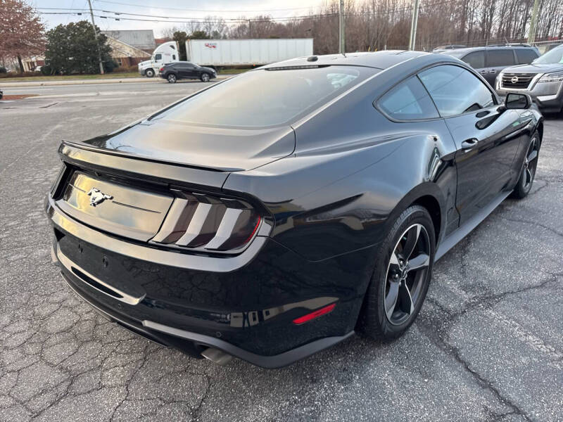 2018 Ford Mustang EcoBoost