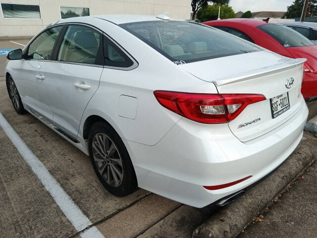 2016 Hyundai SONATA for sale at Auto Haus Imports in Grand Prairie, TX