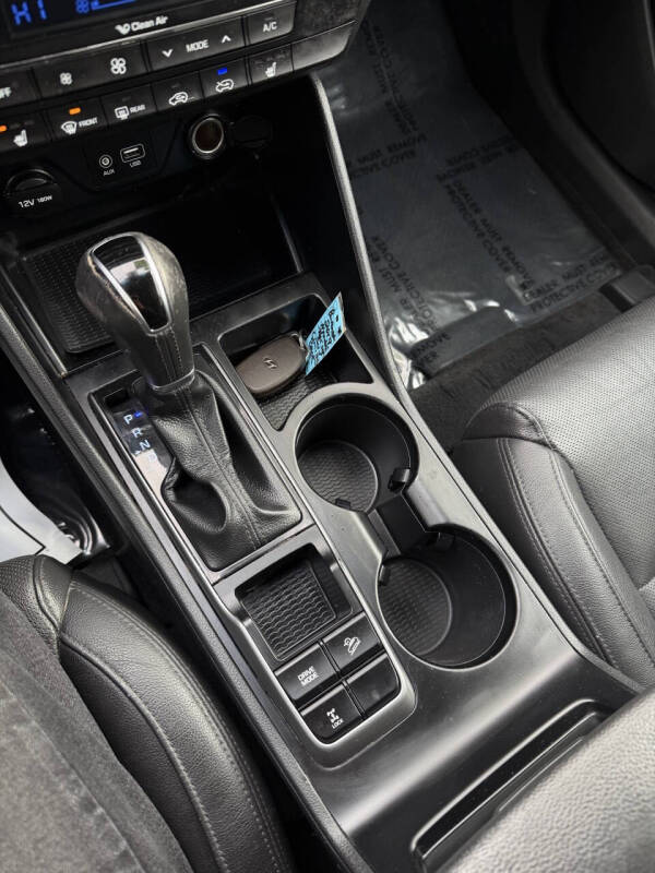 2017 Hyundai Tucson SE Plus