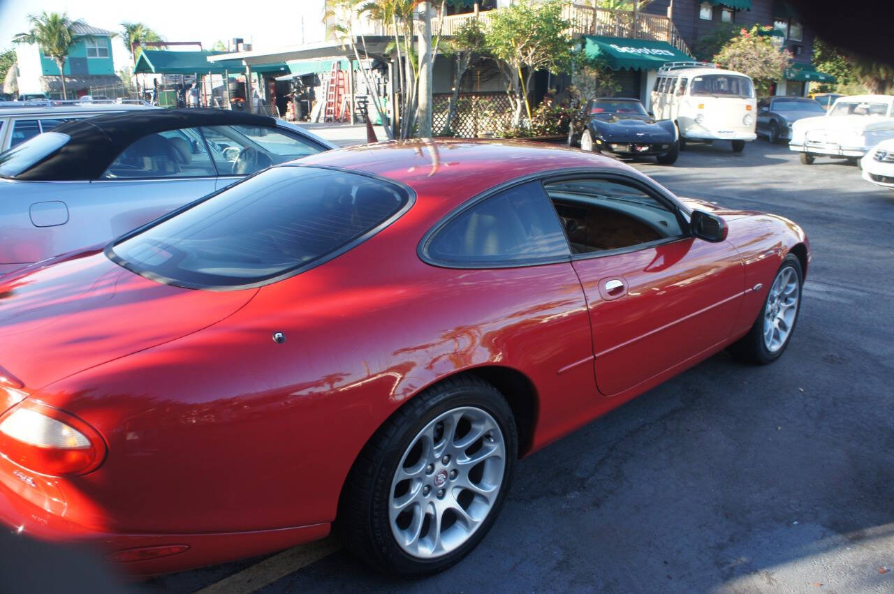 2000 Jaguar XKR 5