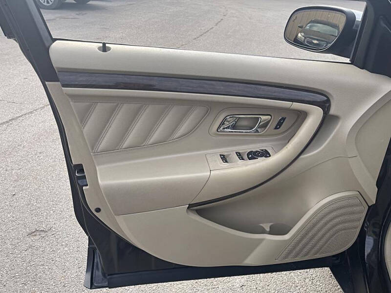 2013 Ford Taurus Limited