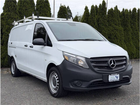 2017 Mercedes-Benz Metris