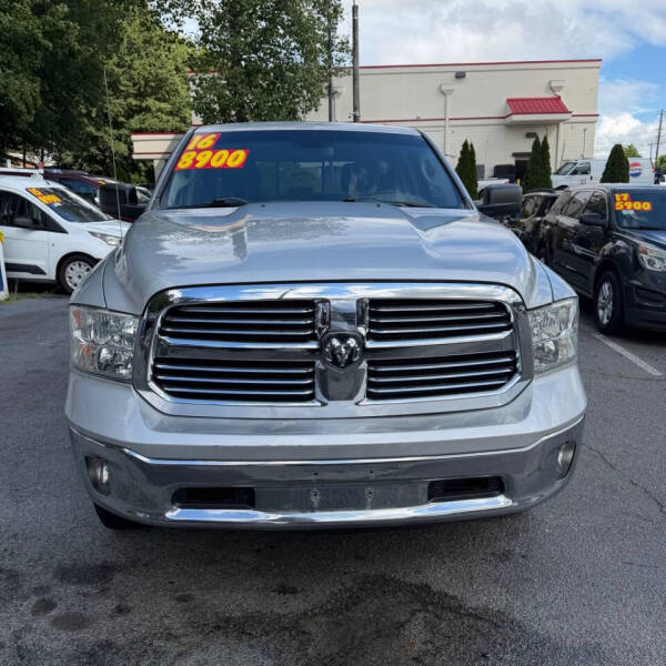 2015 RAM 1500 SLT