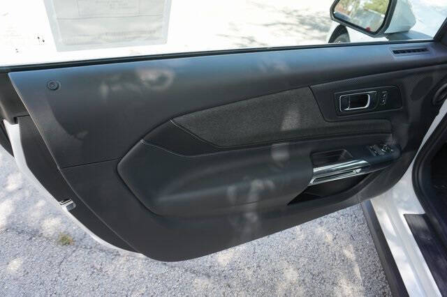 2025 Ford Mustang EcoBoost