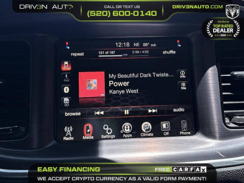 2017 Dodge Charger SE