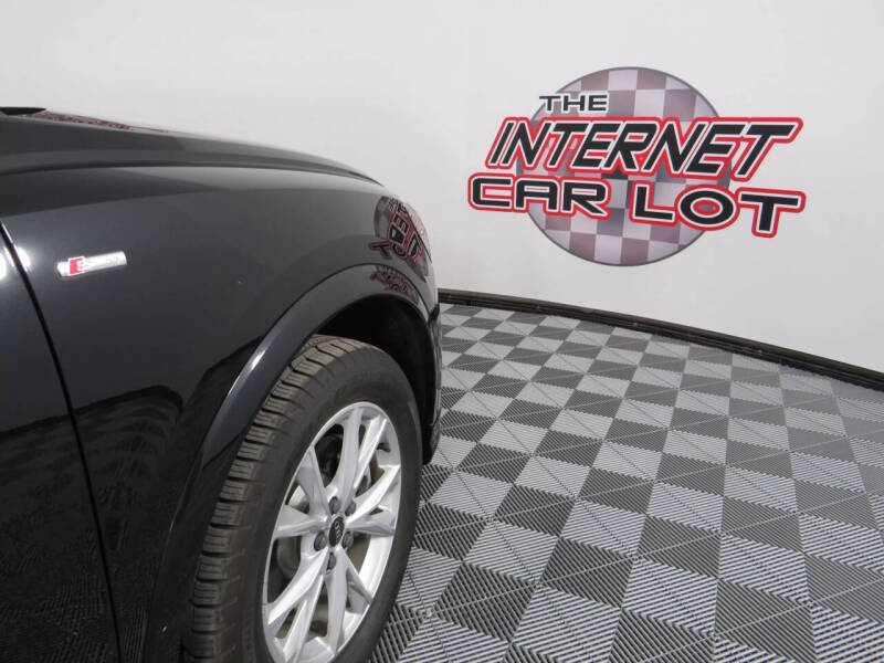 2021 Audi Q3 quattro S line Prem Plus 45 TFSI