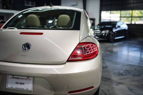 2013 Volkswagen Beetle