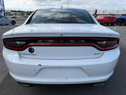 2017 Dodge Charger SXT