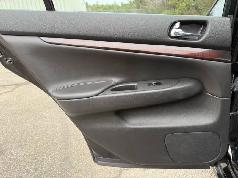 2013 Infiniti G37 Sedan Journey