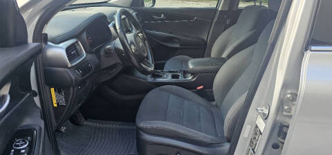 2017 Kia Sorento LX