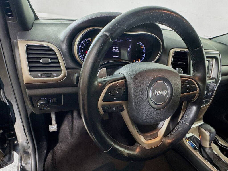 2017 Jeep Grand Cherokee Laredo