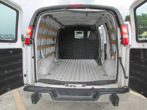 2020 Chevrolet Express 2500