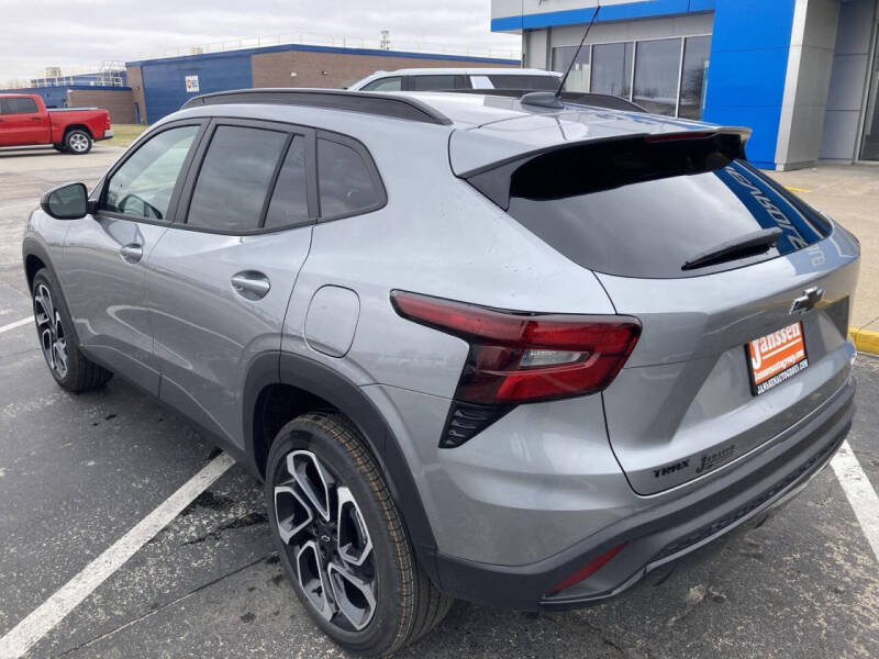 2026 Chevrolet Trax RS