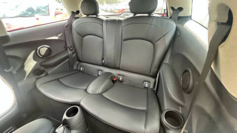 2017 MINI Hardtop 2 Door Cooper