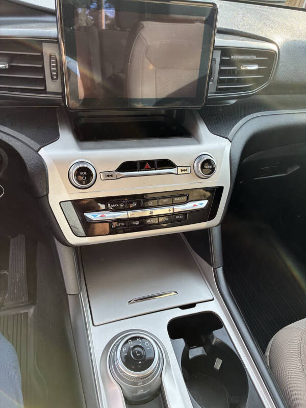 2021 Ford Explorer