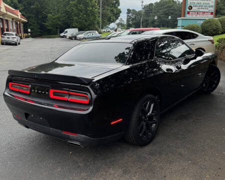 2019 Dodge Challenger SXT